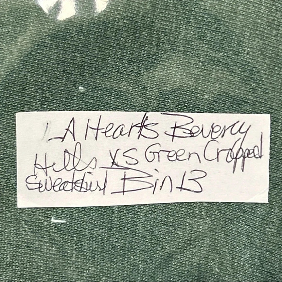 BEVERLY HILLS CALIFORNIA Women’s XS Sweatshirt Green Cropped Logo Grunge‎ Emo - Picture 10 of 10